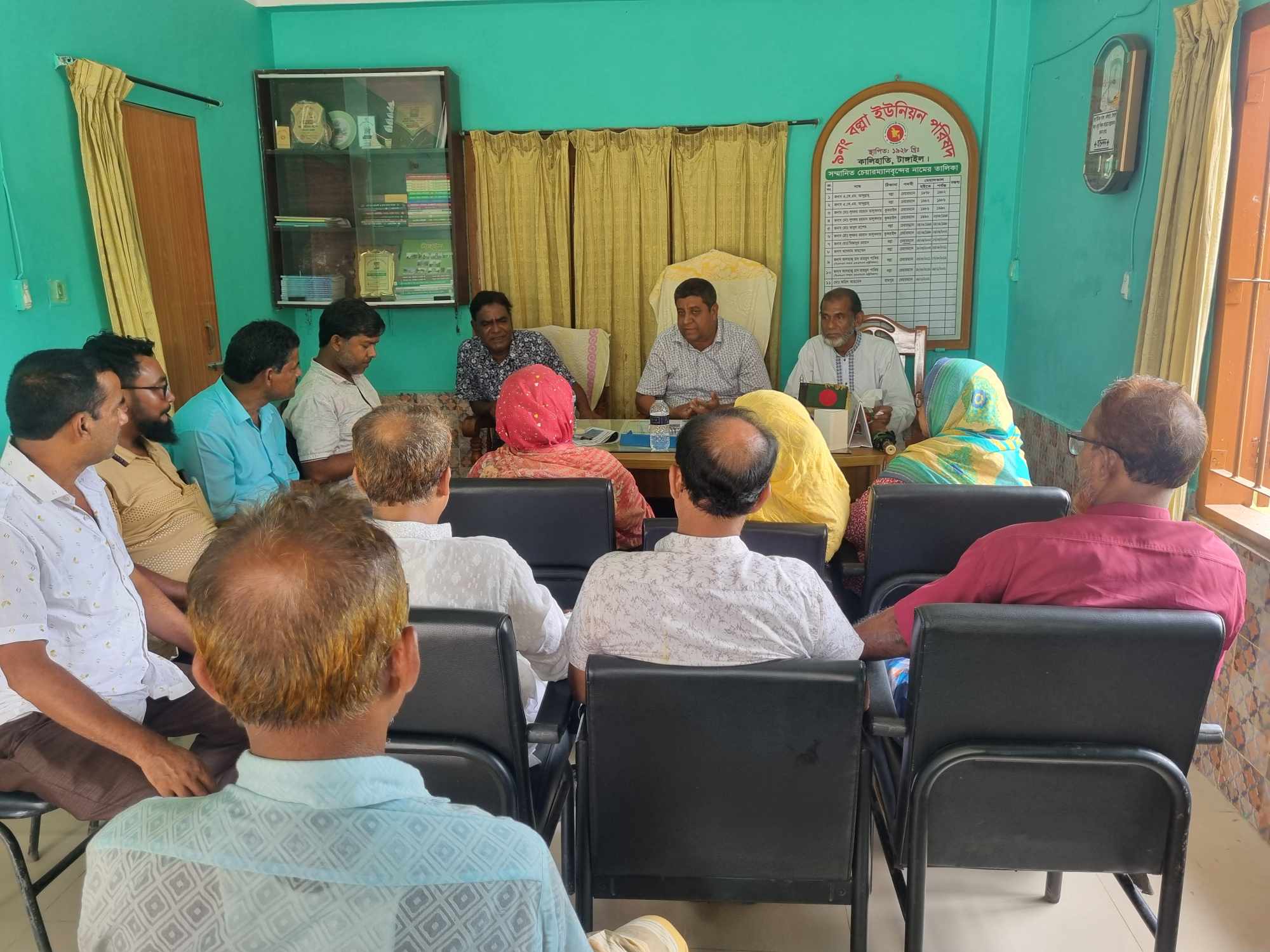 UP chairman and members pledge to forget all differences and work together