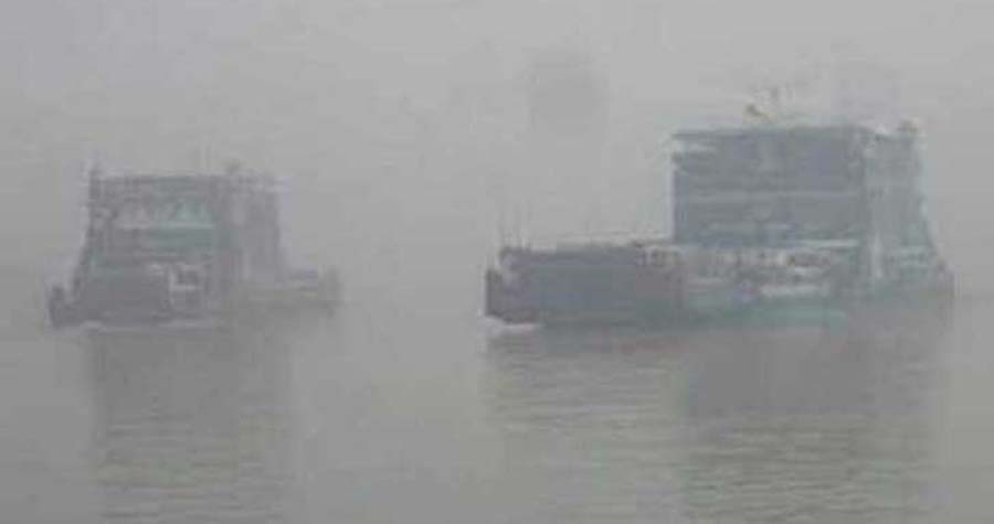 Ferry services on Daulatdia-Paturia route suspended!