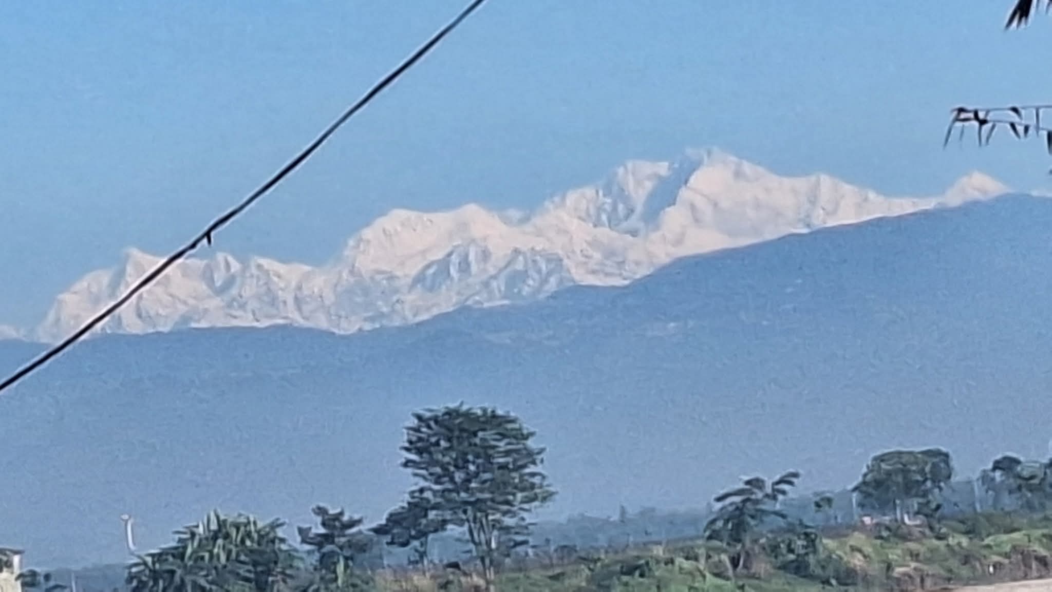 The beautiful view of Kanchenjunga, the Himalayas and Kanchenjunga from Tentulia
