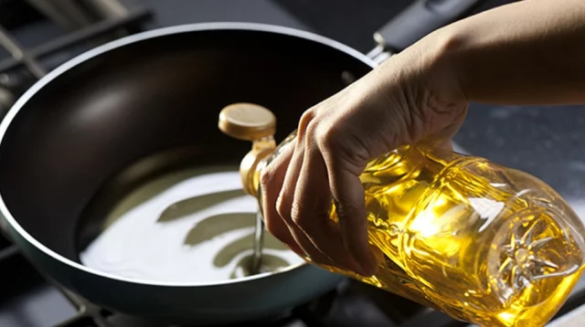 Heart disease, weight and cholesterol: The unknown truth about cooking oil