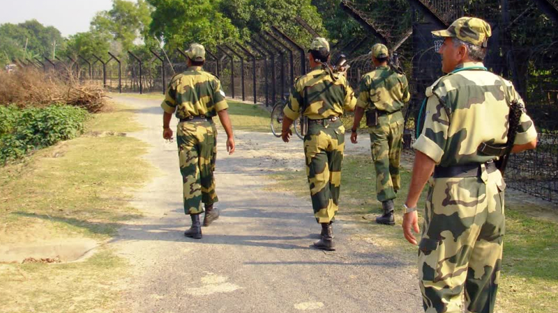 বাংলাদেশ সীমান্তে বিএসএফ জওয়ান গুলিবিদ্ধ, ত্রিপুরা সীমান্তে তীব্র উত্তেজনা