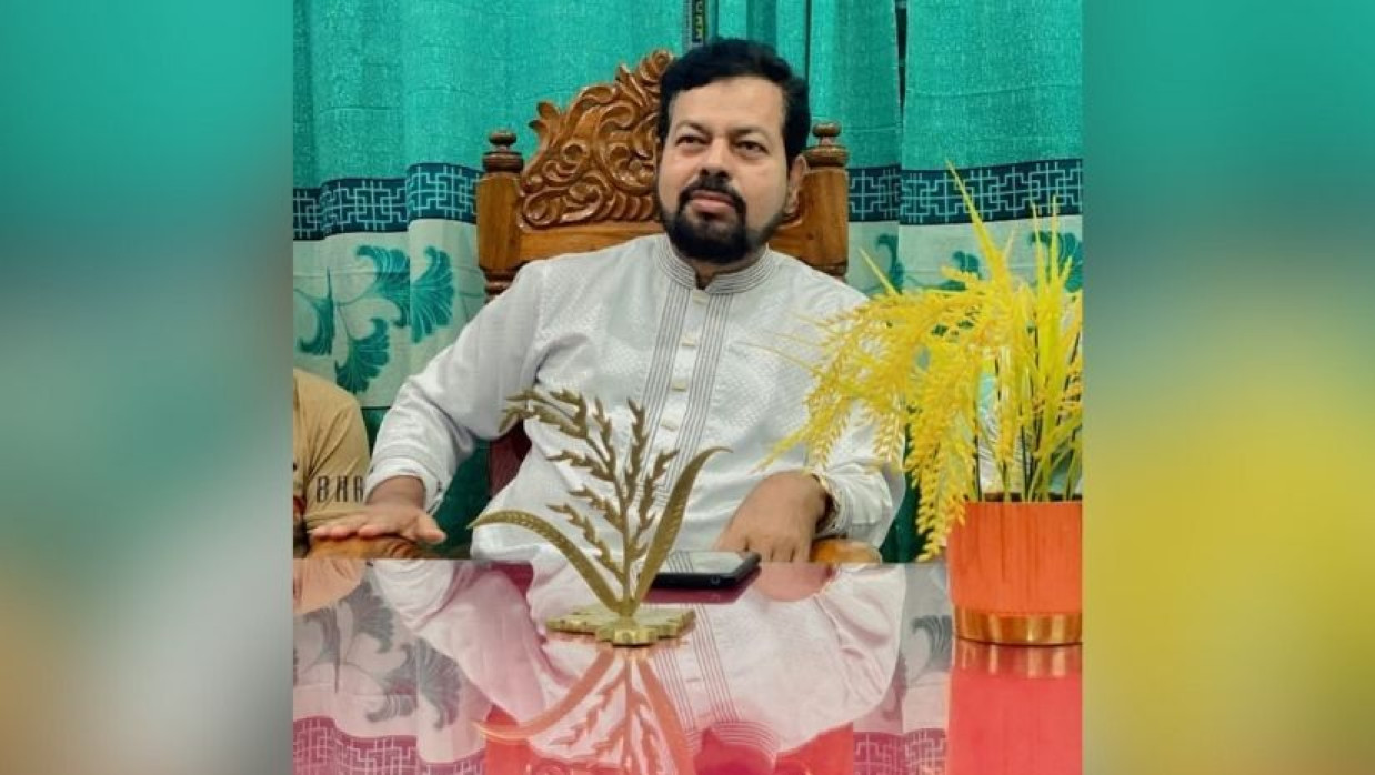 Mahabub Master leaves BNP along with 300 activists and joins Jamaat