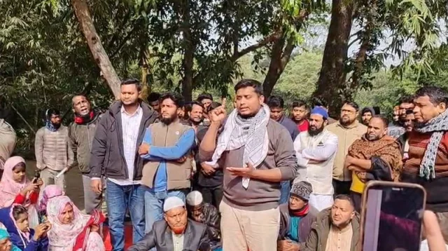 Will be resisted if they try to capture the center: Hasnat Abdullah