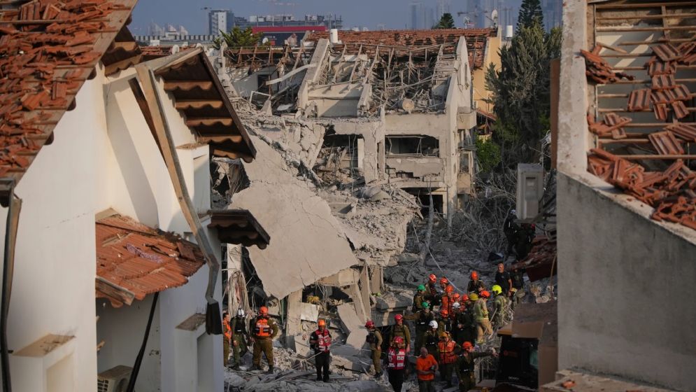 ইরানে হামলা চালাল ইসরাইল