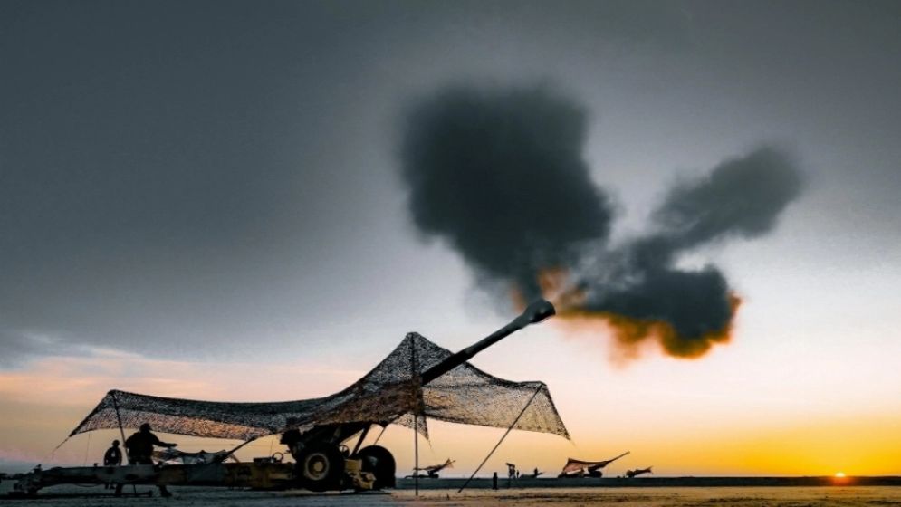 সৌদি আরবে ক্ষেপণাস্ত্র ও ১০ ড্রোন ভূপাতিত, কারা হামলার পেছনে?