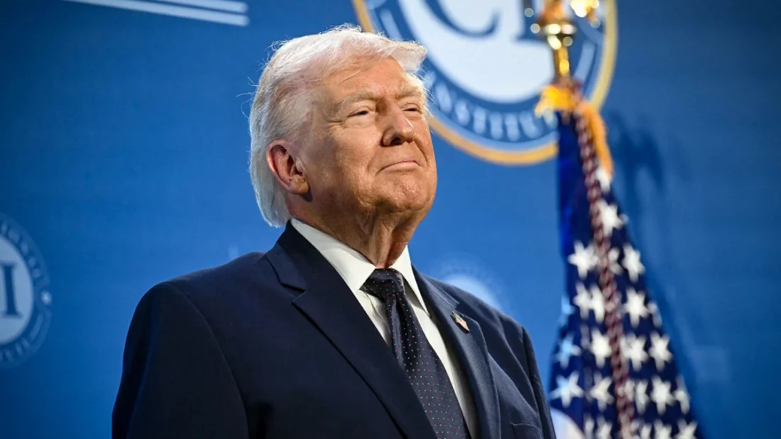 ইরানের তেল ও খারগ দ্বীপ দখলের ইচ্ছা ট্রাম্পের