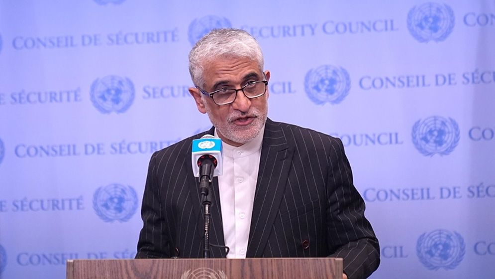 অবরোধ তুলে নিলেই আলোচনায় প্রস্তুত ইরান, যুদ্ধবিরতি লঙ্ঘন বন্ধের আহ্বান