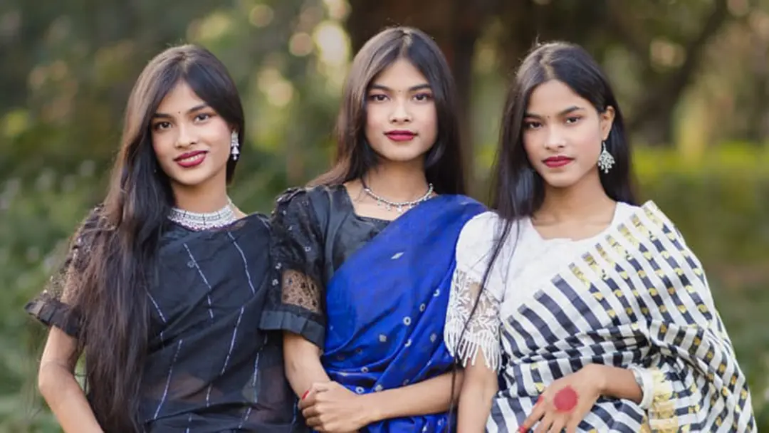 একই দিনে জন্ম, একই দিনে পরীক্ষা-ঠাকুরগাঁওয়ের তিন বোনের অসাধারণ যাত্রা