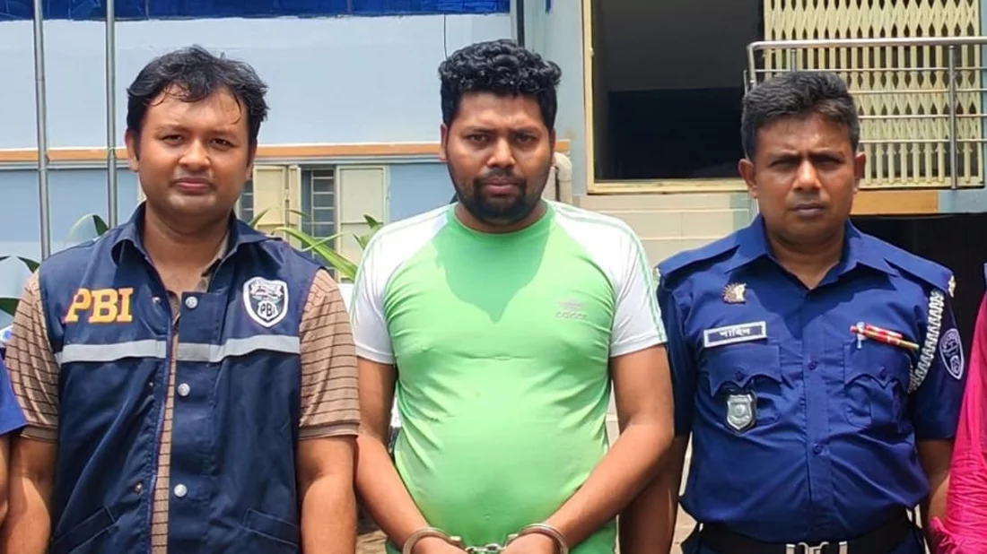 সিদ্ধিরগঞ্জে সন্তান বিক্রির অভিযোগ: বাবাসহ গ্রেপ্তার তিন
