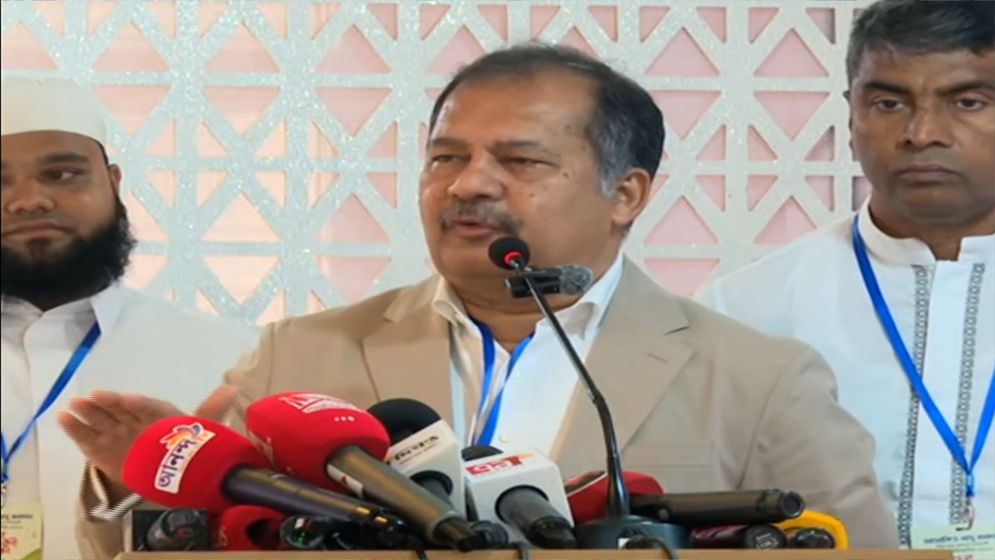 দেশের অর্থনীতি ঘুরে দাঁড়াতে লাগবে অন্তত দুই বছর: তথ্যমন্ত্রী