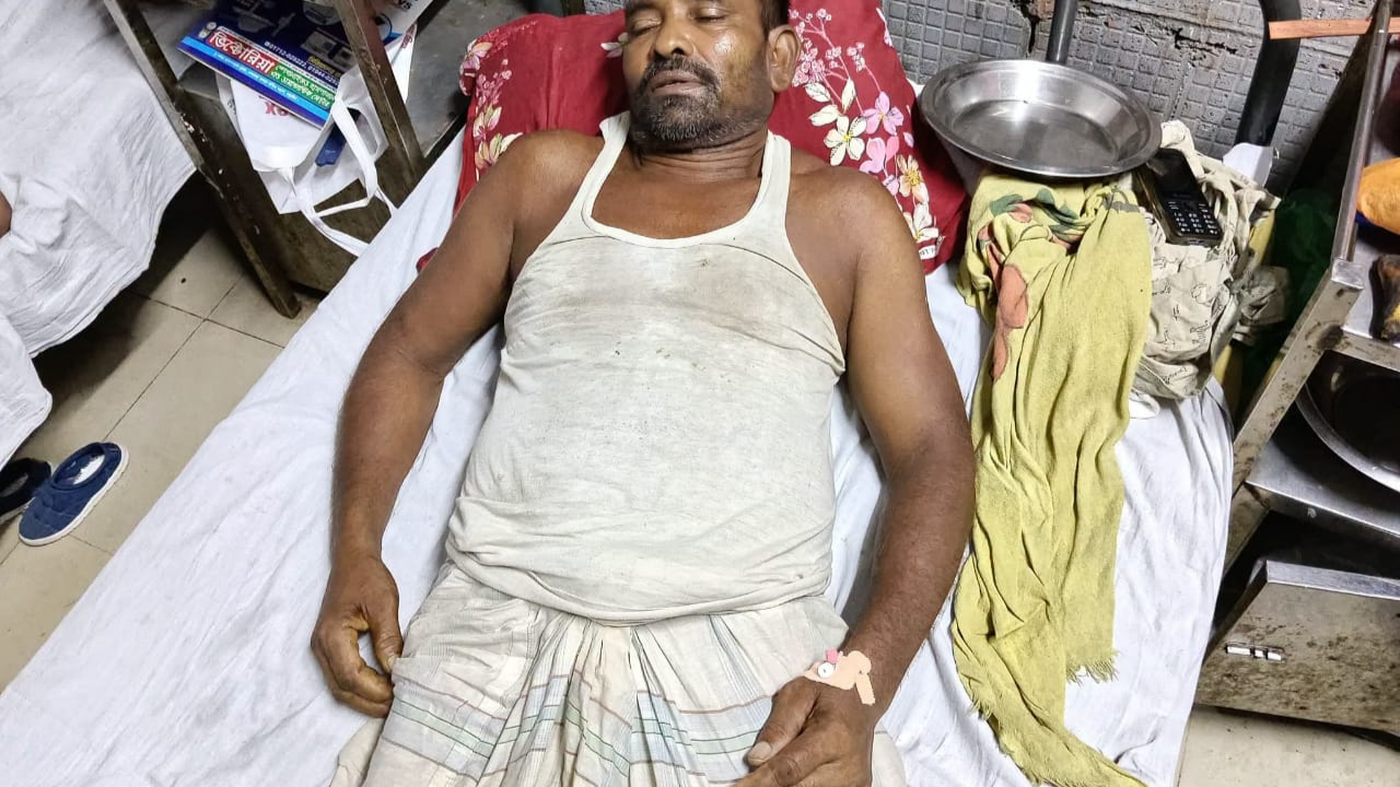 Father brought to court on son's complaint, 1 injured