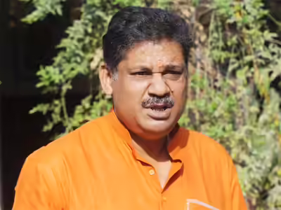 Indian MP angry over condom advertisement during cricket match