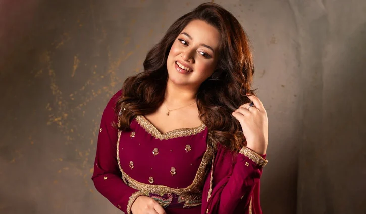 অবশেষে বিয়ে নিয়ে মুখ খুললেন দীঘি !