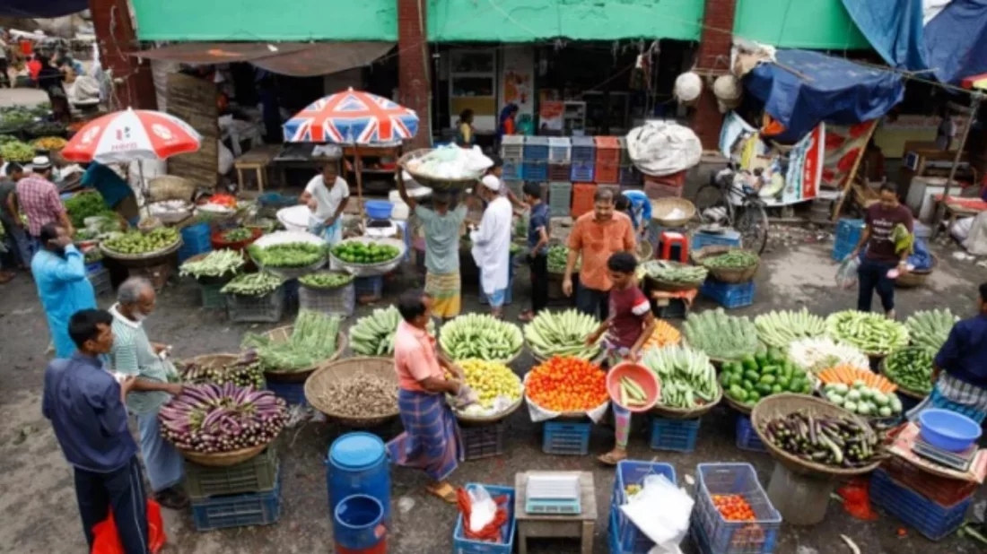 Vegetable market up, farm chicken prices up