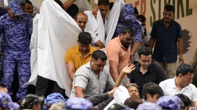 Delhi Police takes Sonam Wangchuk to hospital in plain clothes