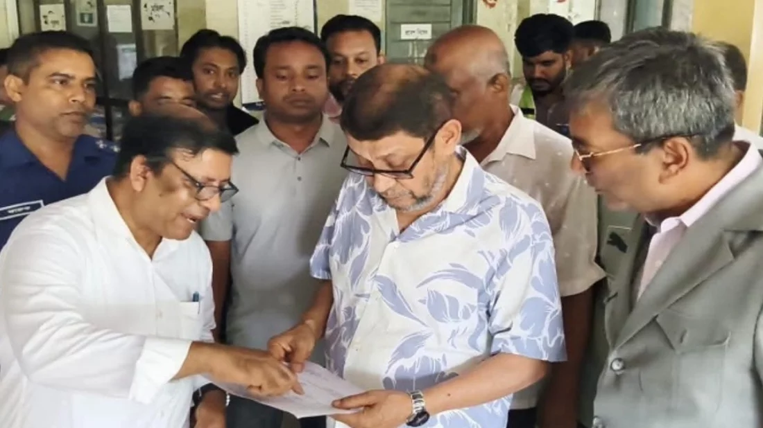Health Minister in Chandpur, Civil Surgeon &lsquo;stands released&rsquo; over hospital mismanagement