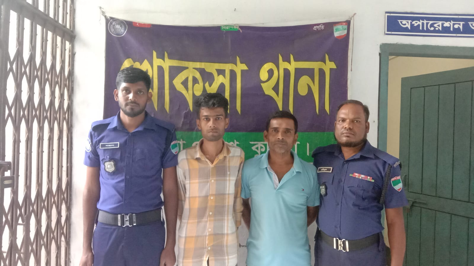 খোকসায় পুলিশের অভিযানে জাকির হাসান মাসুদসহ ওয়ারেন্টভুক্ত দুই আসামি গ্রেপ্তার